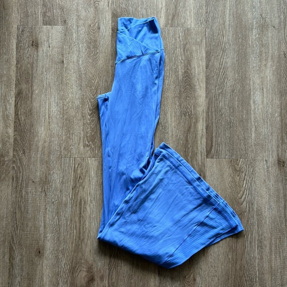 OFFLINE By Aerie‎ Real Me High Waisted Crossover Rib Super Flare Pants Medium